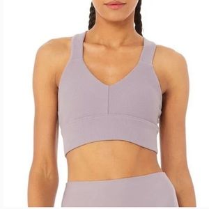Alo Yoga Emulate Bra In Lavender Smoke